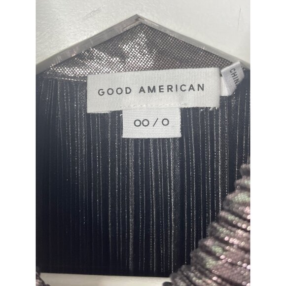 Good American Chrome Lamé Plissé Button Shirt - Picture 7 of 9